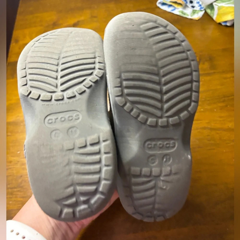 Crocs Classic Clogs C11 - Picture 4 of 7